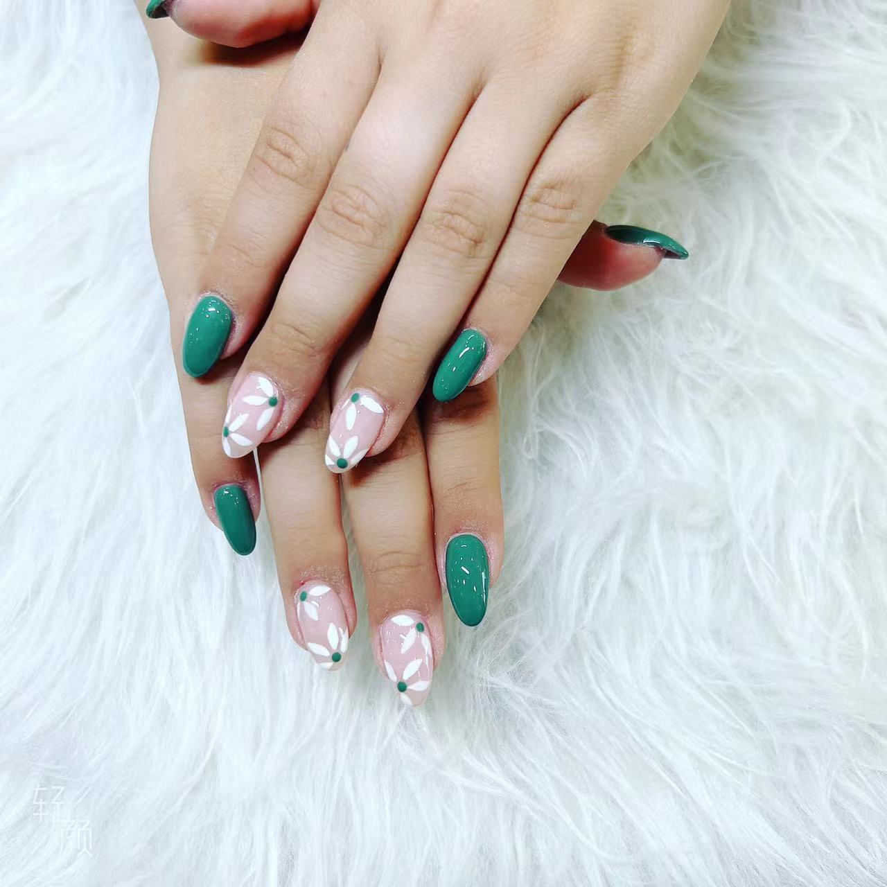 Miya Nail Spa nail photo 8
